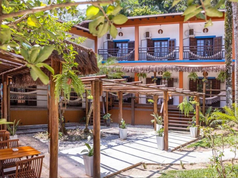 imóvel com 570m² - Praia de Maresias - São Sebastião