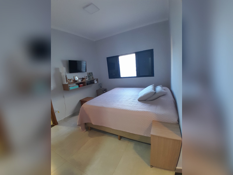 imóvel com 274m² - Chácara Recreio Vista Alegre - Botucatu
