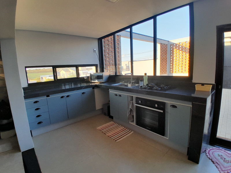 imóvel com 274m² - Chácara Recreio Vista Alegre - Botucatu