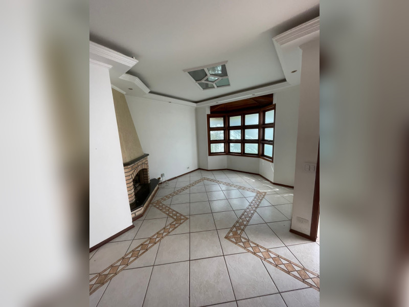 imóvel com 195m² - Parque Residencial Itapeti - Mogi das Cruzes