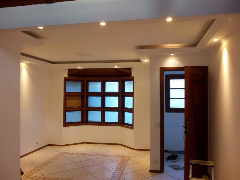imóvel com 195m² - Parque Residencial Itapeti - Mogi das Cruzes
