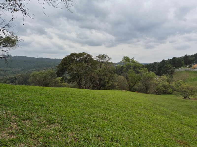 imóvel com 5000m² - Condomínio Voturuna - Santana de Parnaiba