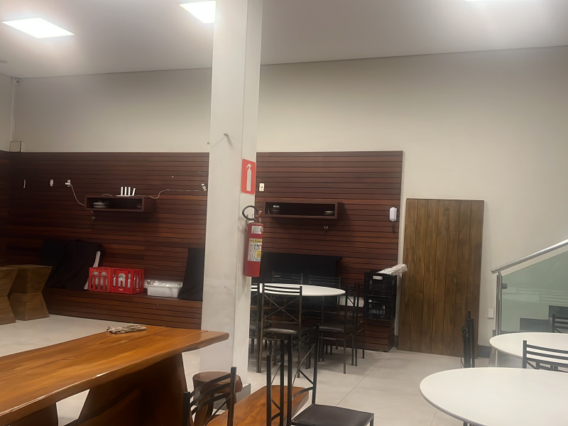 imóvel com 680m² - Ipiranga - Belo Horizonte