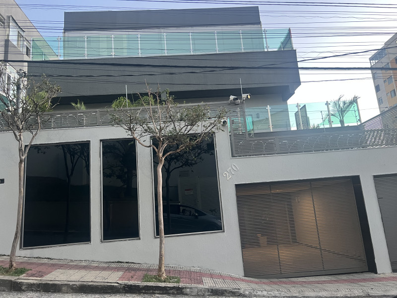imóvel com 680m² - Ipiranga - Belo Horizonte