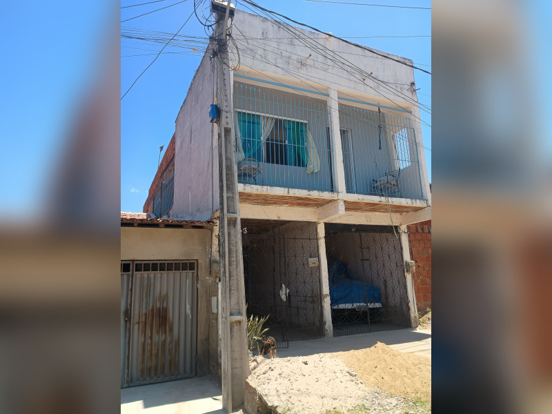imóvel com 200m² - Siqueira - Maracanau