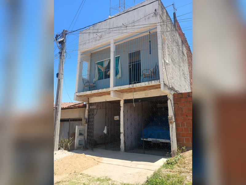 imóvel com 200m² - Siqueira - Maracanau