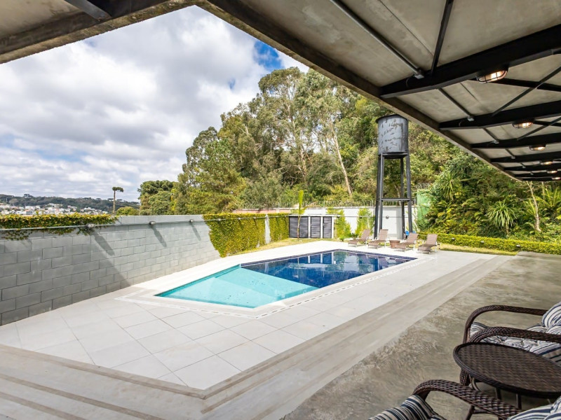 imóvel com 350m² - Campo Comprido - Curitiba
