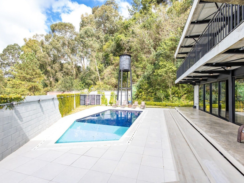 imóvel com 350m² - Campo Comprido - Curitiba