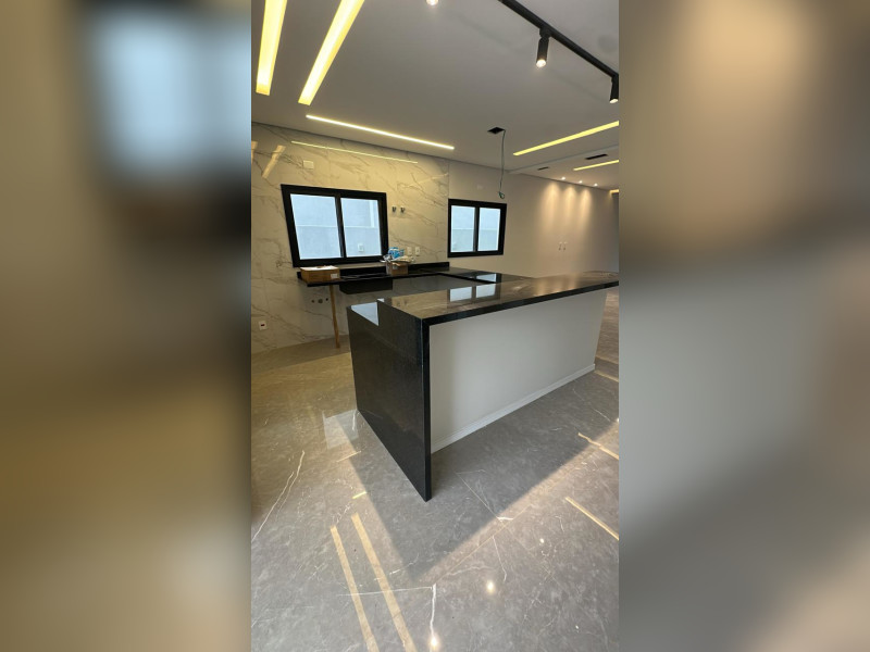 imóvel com 260m² - Marmeilero - Atibaia