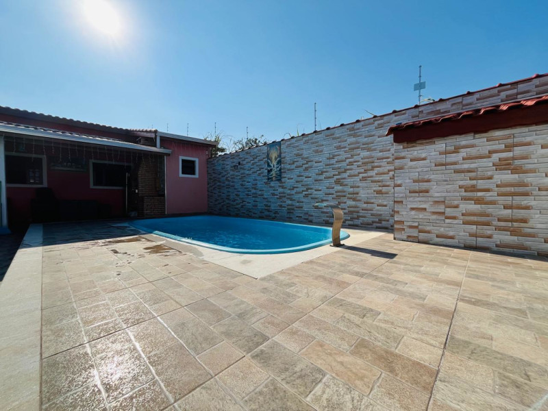 imóvel com 270m² - Estancia Sao José - Peruíbe