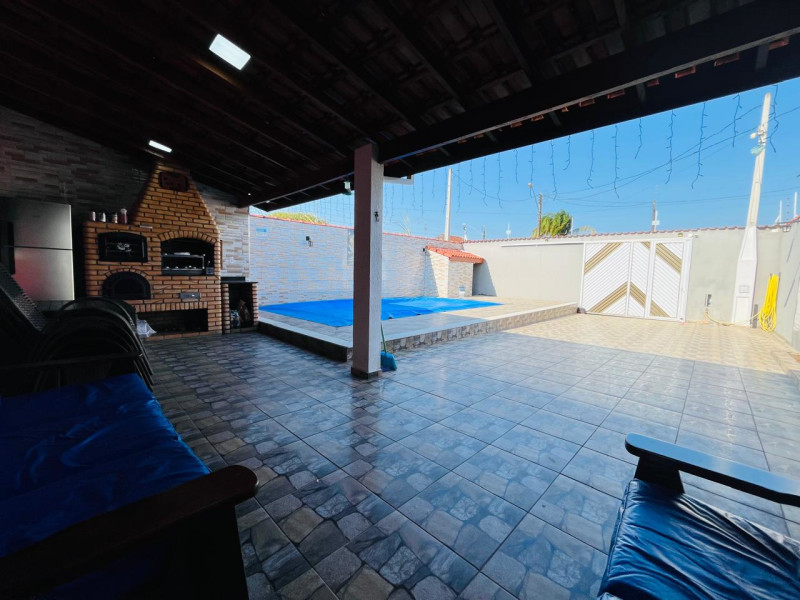 imóvel com 270m² - Estancia Sao José - Peruíbe