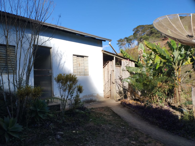 imóvel com 46464m² - Centro - Fervedouro