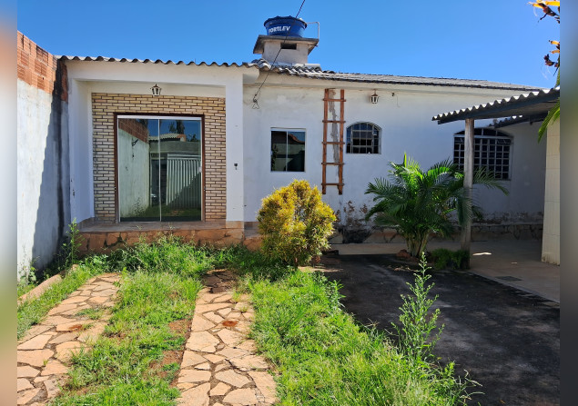imóvel com 220m²