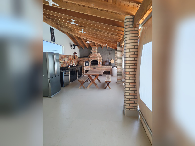 imóvel com 380m² - Centro - Tatui