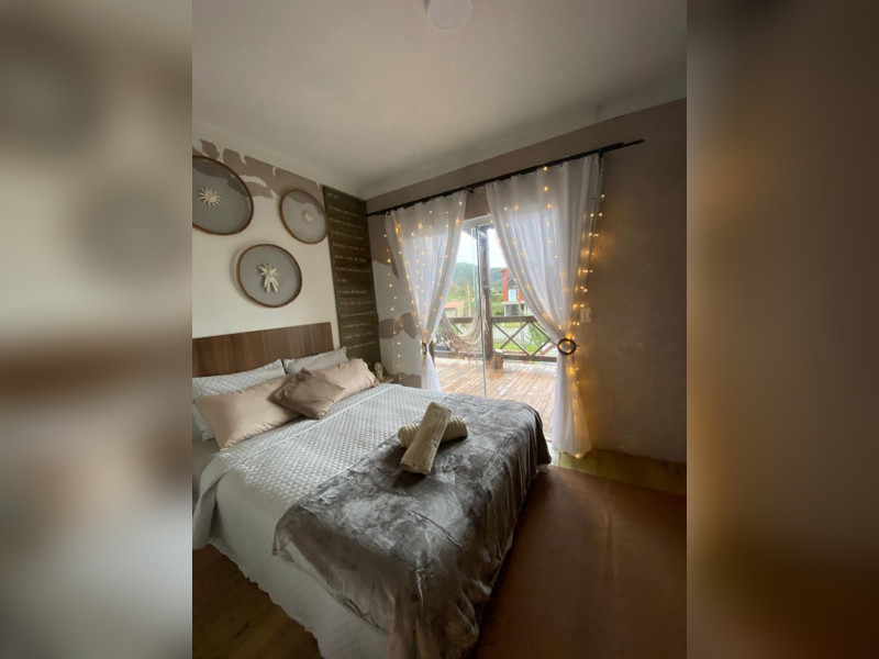 imóvel com 150m² - Praia do Estaleiro - Balneário Camboriú