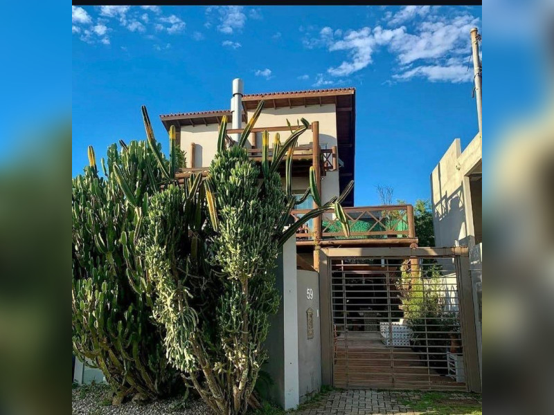 imóvel com 150m² - Praia do Estaleiro - Balneário Camboriú