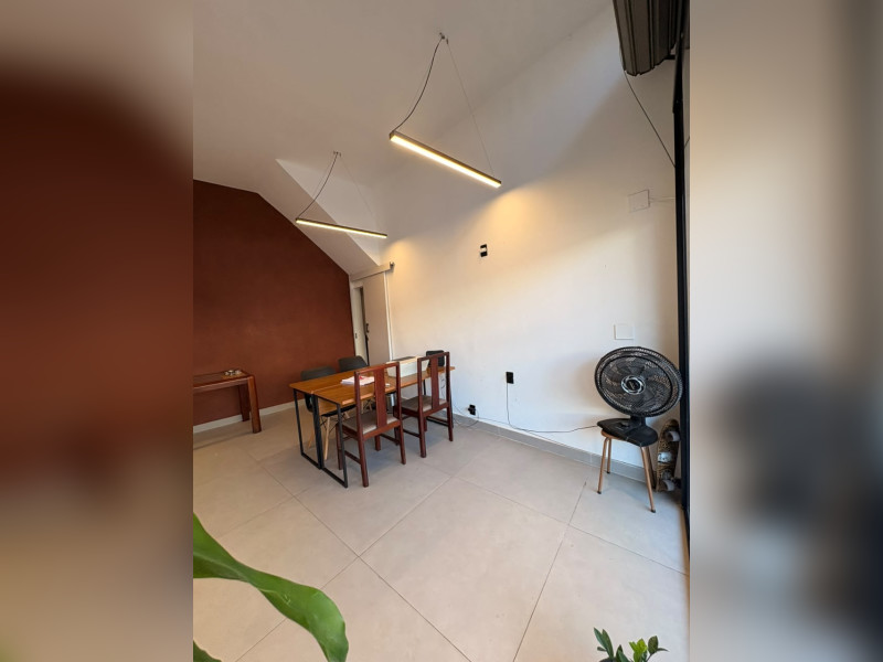 imóvel com 20m² - Aterrado - Volta Redonda