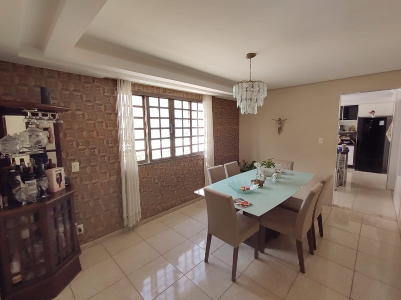 imóvel com 330m² - Caiçaras - Belo Horizonte