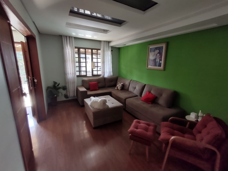 imóvel com 330m² - Caiçaras - Belo Horizonte