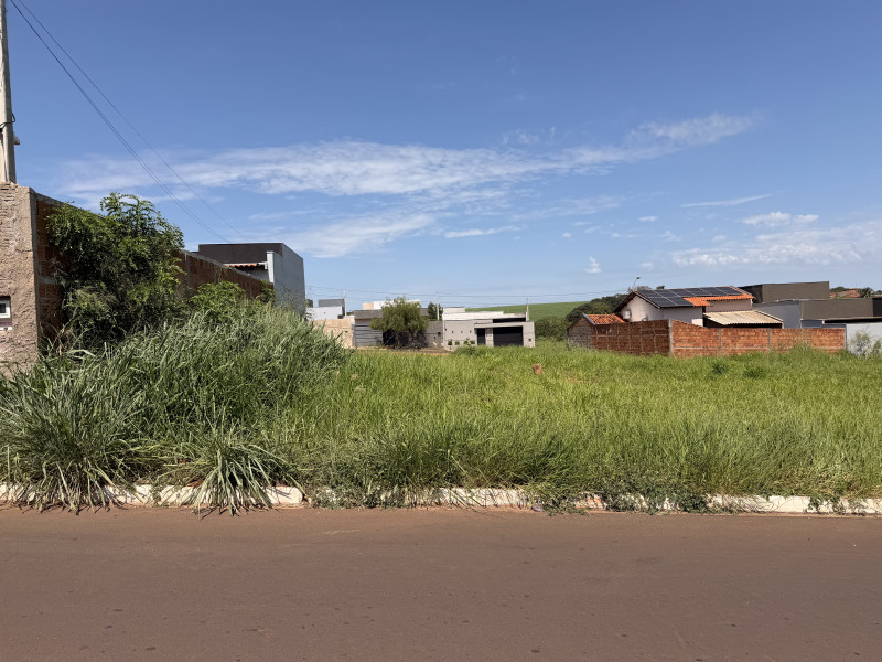 imóvel com 300m² - Centro - Nova Granada