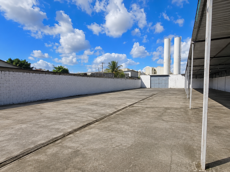 imóvel com 1200m² - Campo Grande - Rio de Janeiro