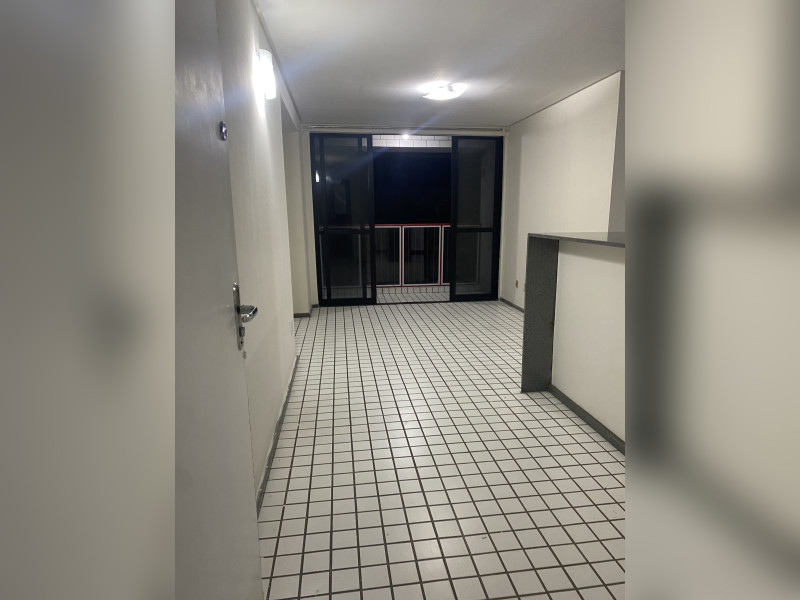 imóvel com 68m² - Pina - Recife