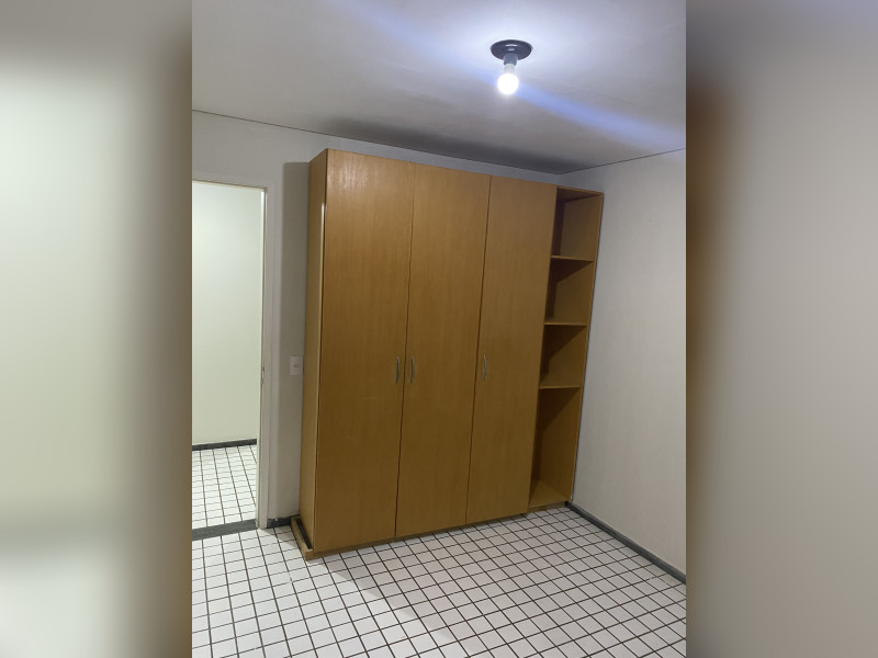 imóvel com 68m² - Pina - Recife