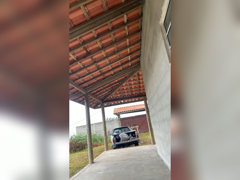 imóvel com 83m² - Área Rural de Paraibuna - Paraibuna