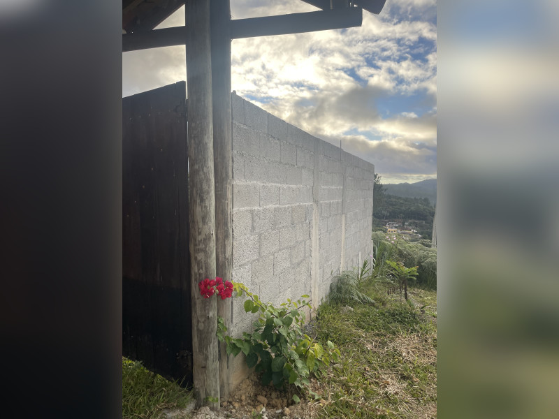 imóvel com 83m² - Área Rural de Paraibuna - Paraibuna