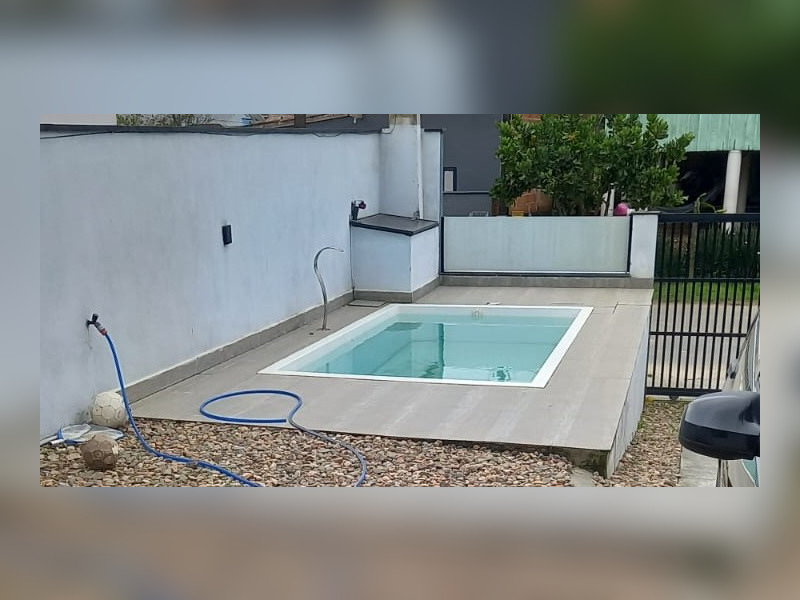 imóvel com 69m² - Centro - Barra Velha