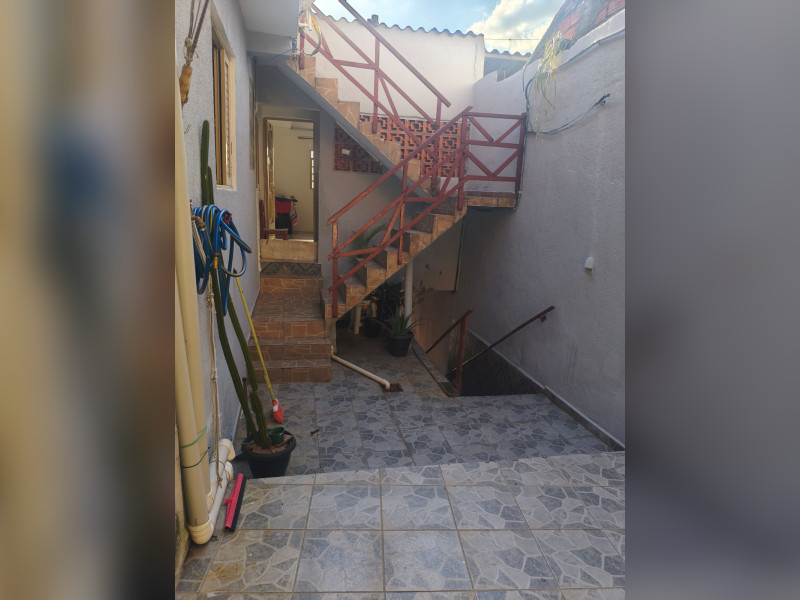 imóvel com 189m² - Jardim Ampermag - Carapicuiba