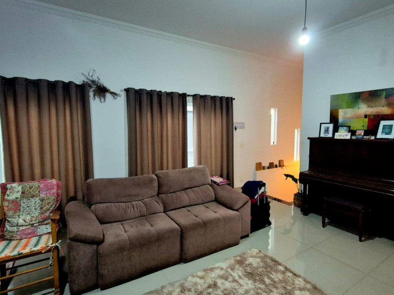 imóvel com 180m² - Residencial Vila Victoria - Itupeva