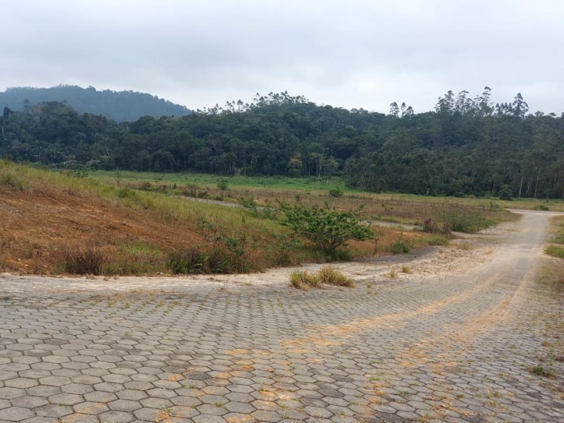imóvel com 360m² - Amizade - Guaramirim