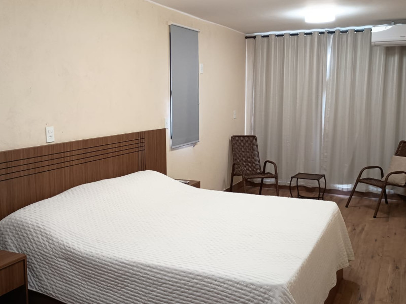imóvel com 699000m² - Centro - Pirenopolis