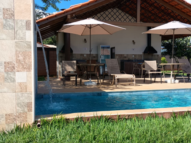 imóvel com 699000m² - Centro - Pirenopolis