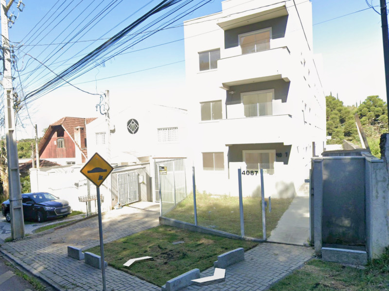 imóvel com 725m² - Barreirinha - Curitiba