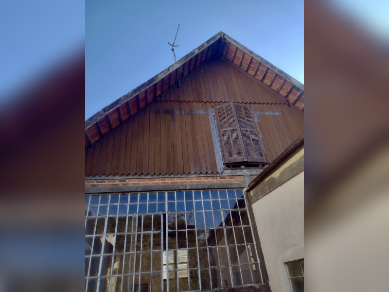 imóvel com 725m² - Barreirinha - Curitiba