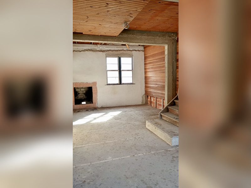 imóvel com 725m² - Barreirinha - Curitiba