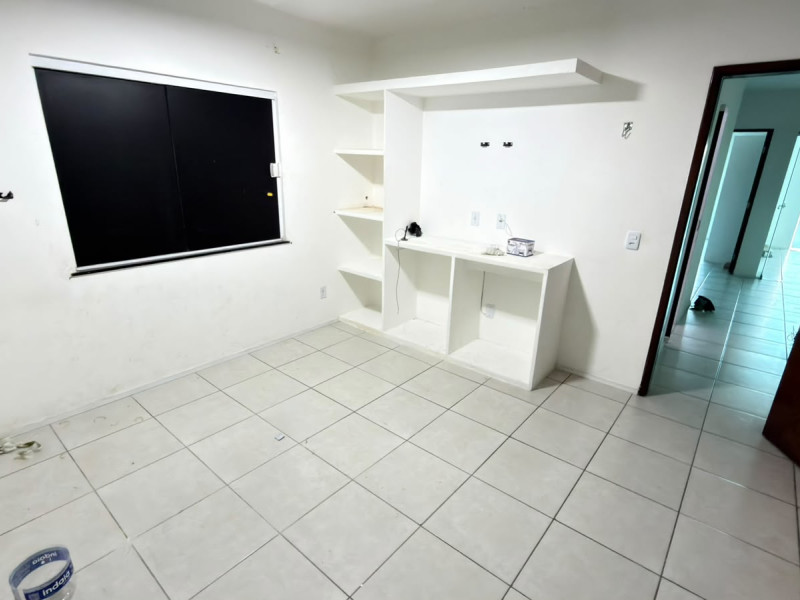 imóvel com 330m² - Cajazeiras - Fortaleza