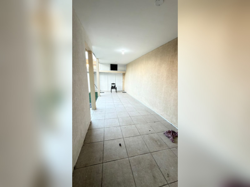 imóvel com 330m² - Cajazeiras - Fortaleza