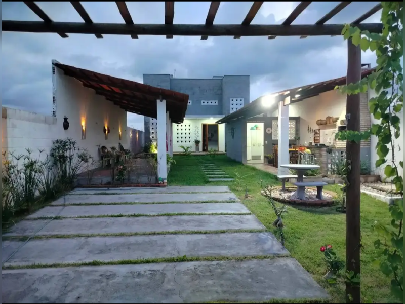 imóvel com 300m² - Centro - Paraipaba
