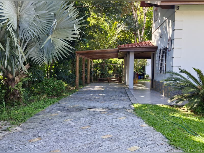 imóvel com 640m² - Massaguaçu - Caraguatatuba