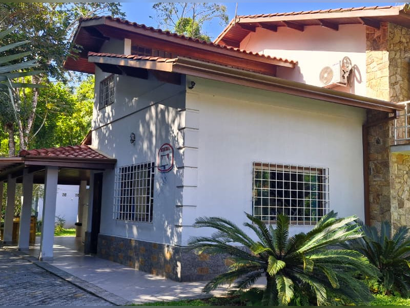 imóvel com 640m² - Massaguaçu - Caraguatatuba