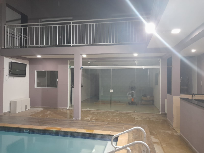 imóvel com 293m² - Residencial Mombaça I - Pindamonhangaba