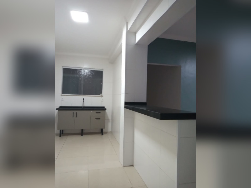 imóvel com 293m² - Residencial Mombaça I - Pindamonhangaba