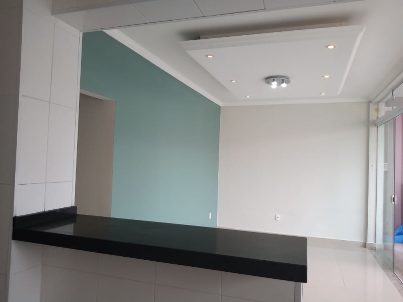 imóvel com 293m² - Residencial Mombaça I - Pindamonhangaba