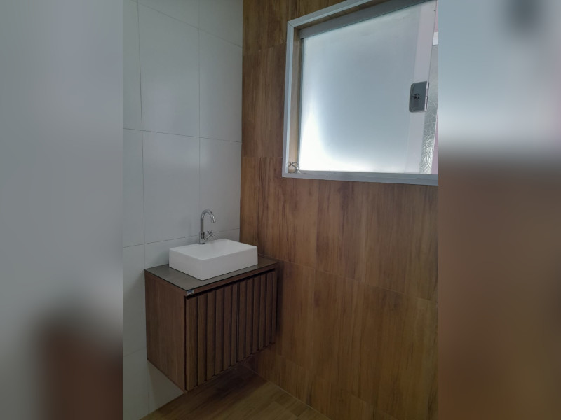 imóvel com 293m² - Residencial Mombaça I - Pindamonhangaba