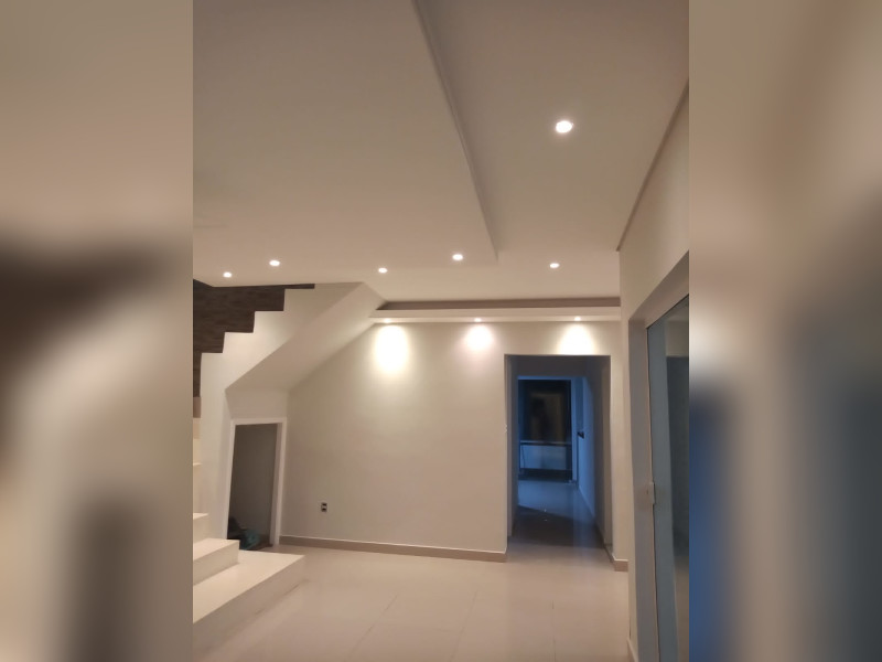 imóvel com 293m² - Residencial Mombaça I - Pindamonhangaba
