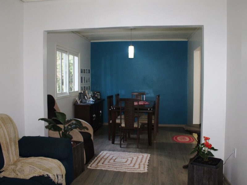 imóvel com 213m² - Medianeira - Panambi