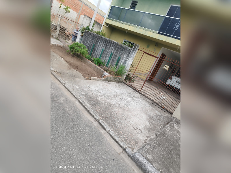 imóvel com 160m² - Sítio Cercado - Curitiba
